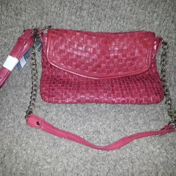 VALENTINA-Red Woven Leather-Crossbody/Shoulder Straps-AUTHENTIC-NWT-Gorgeous - Picture 1 of 5